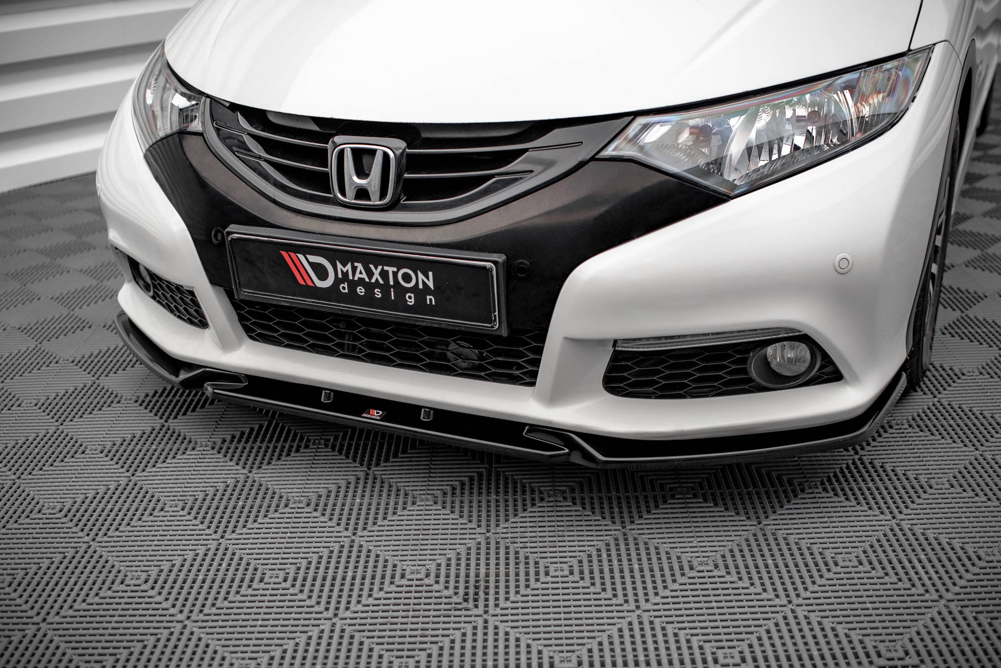 Front Splitter V.2 Honda Civic Mk9 - Image 2