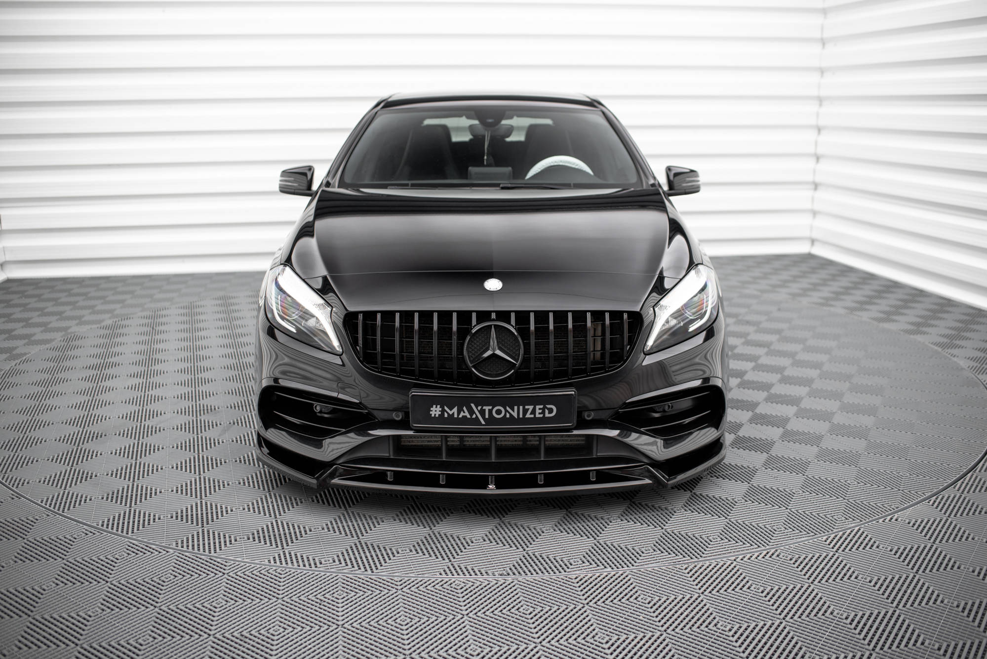 Front Splitter V.2 Mercedes-Benz A AMG-Line W176 Facelift - Image 2
