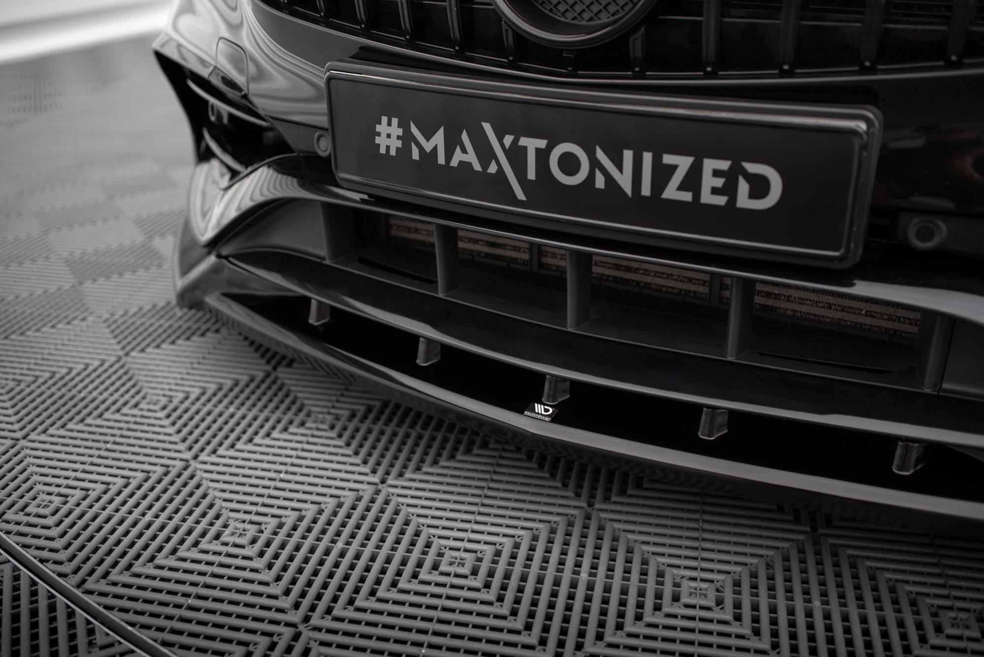 Front Splitter V.2 Mercedes-Benz A AMG-Line W176 Facelift - Image 3