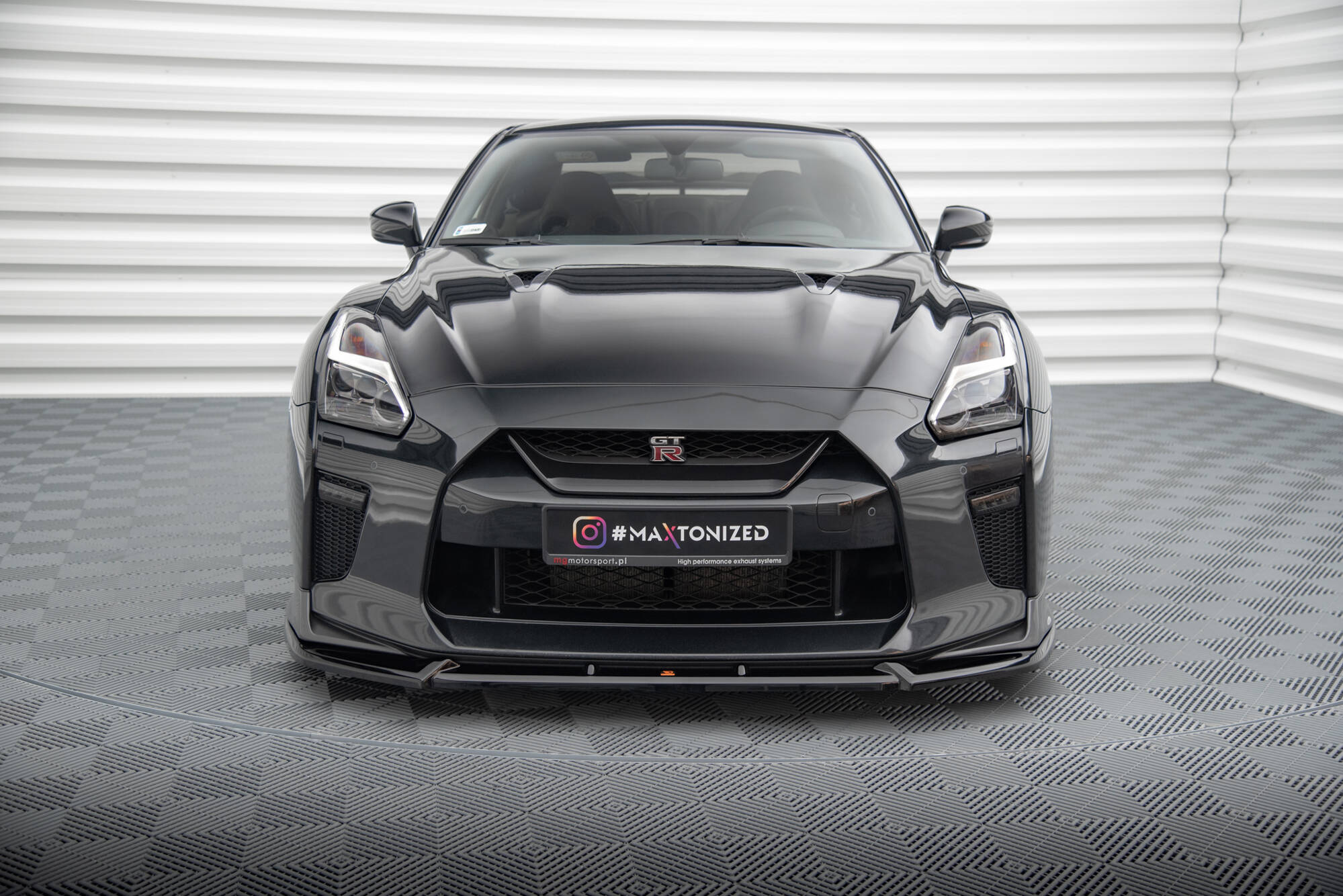 Front Splitter V.2 Nissan GTR R35 Facelift - Image 2