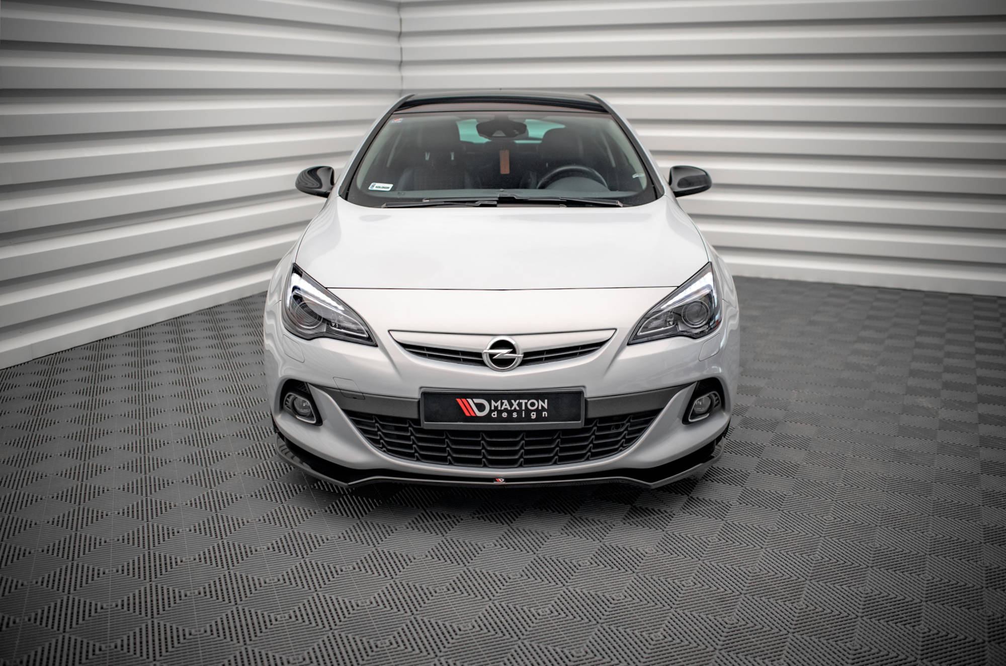 Front Splitter V.2 Opel Astra GTC OPC-Line J - Image 2