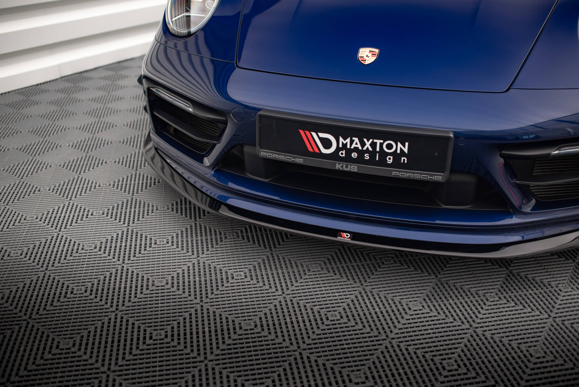 Front Splitter V.2 Porsche 911 Carrera Aero / Carrera GTS 992 - Image 3