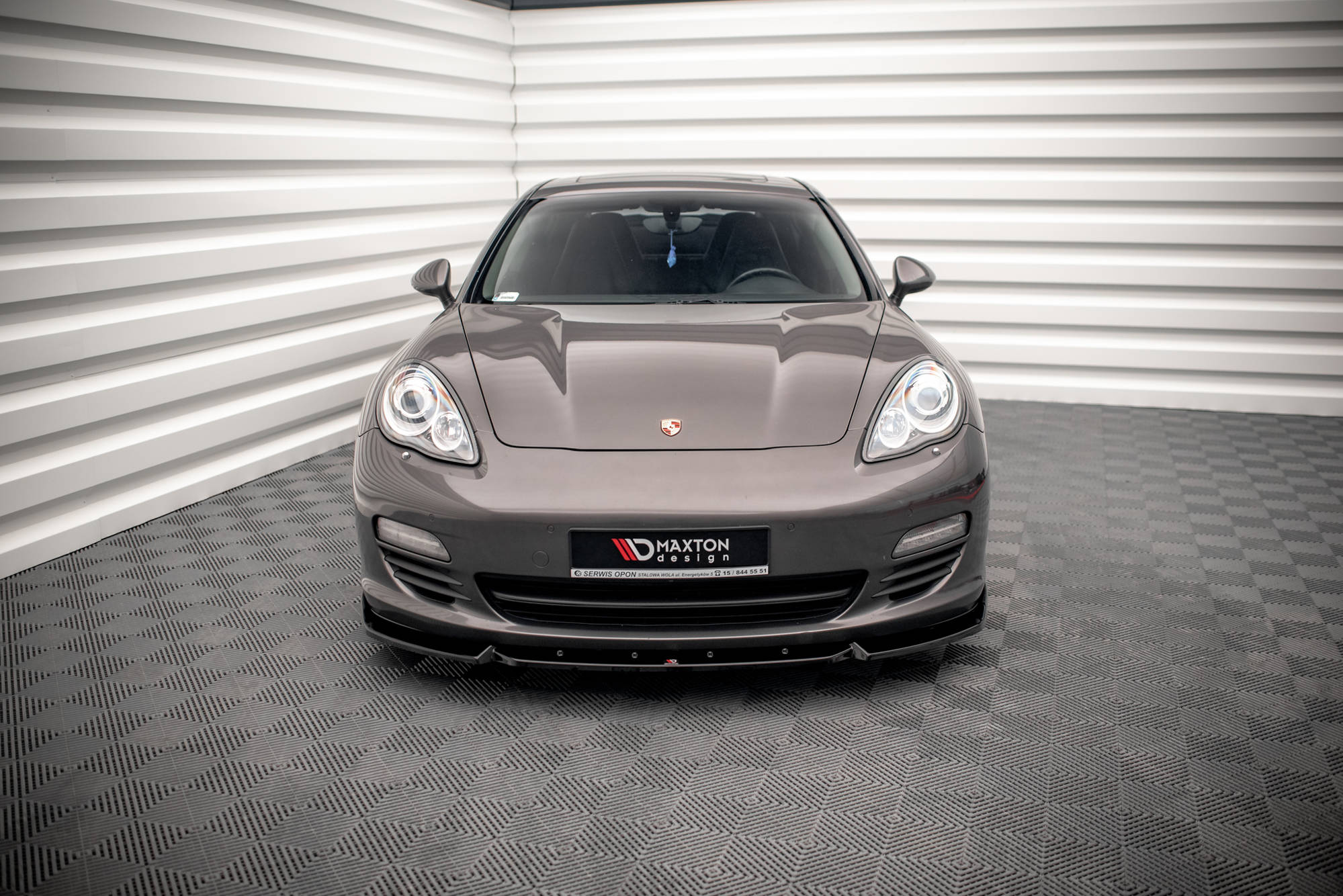 Front Splitter V.2 Porsche Panamera / Panamera Diesel 970 - Image 2