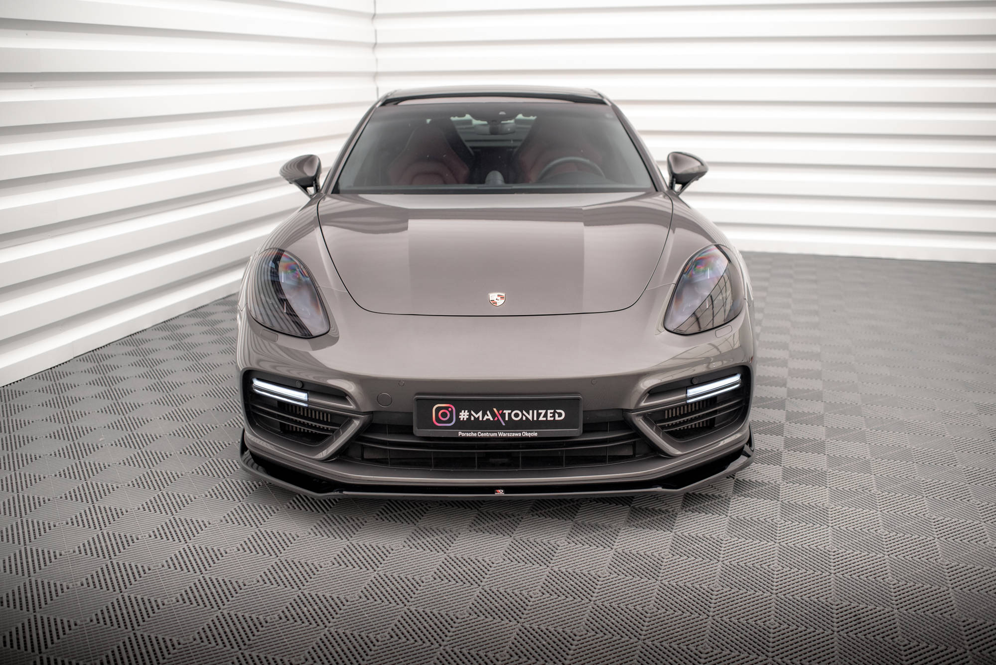 Front Splitter V.2 Porsche Panamera Turbo S E-Hybrid - Image 2