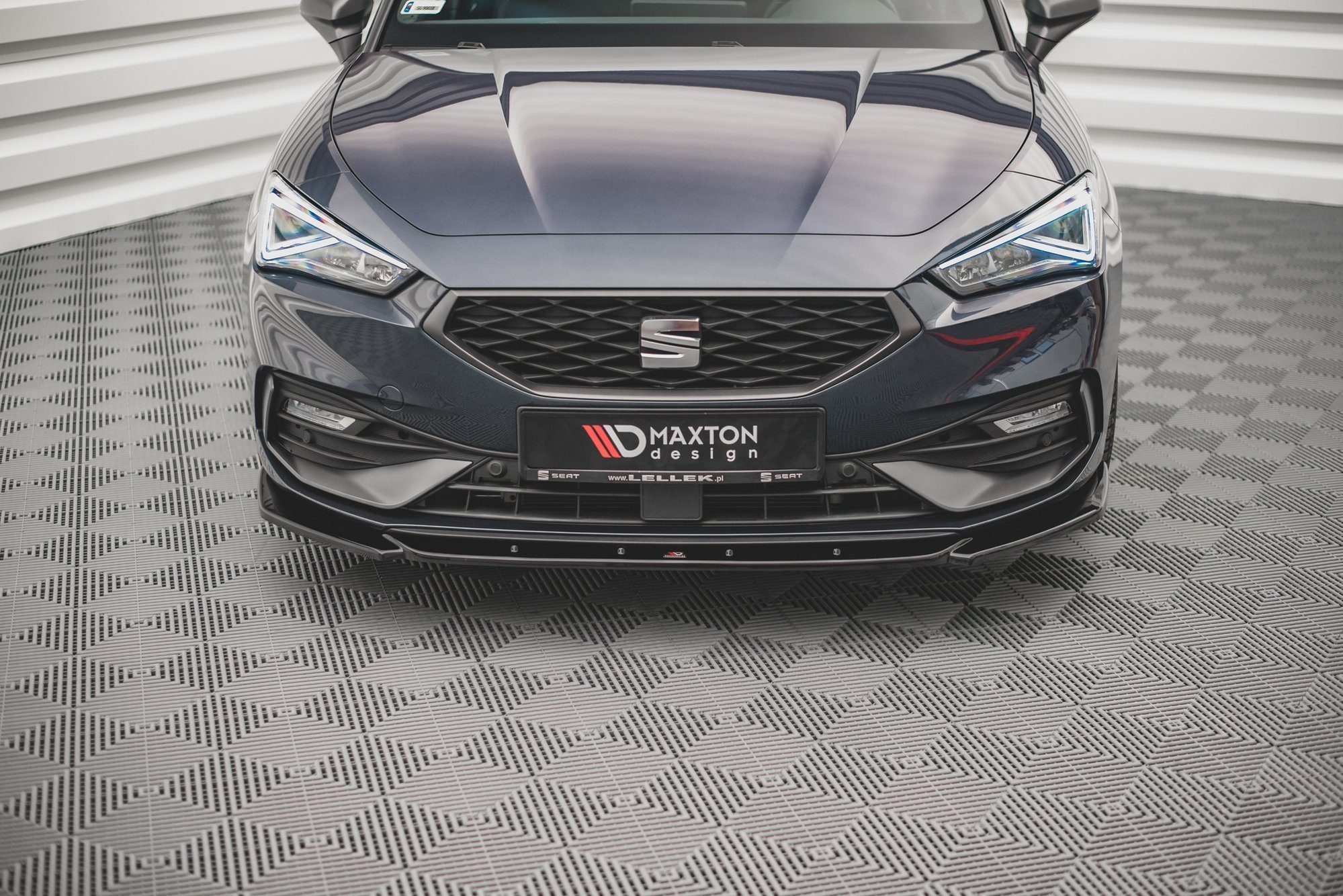 Front Splitter V.2 Seat Leon FR Mk4 - Image 2