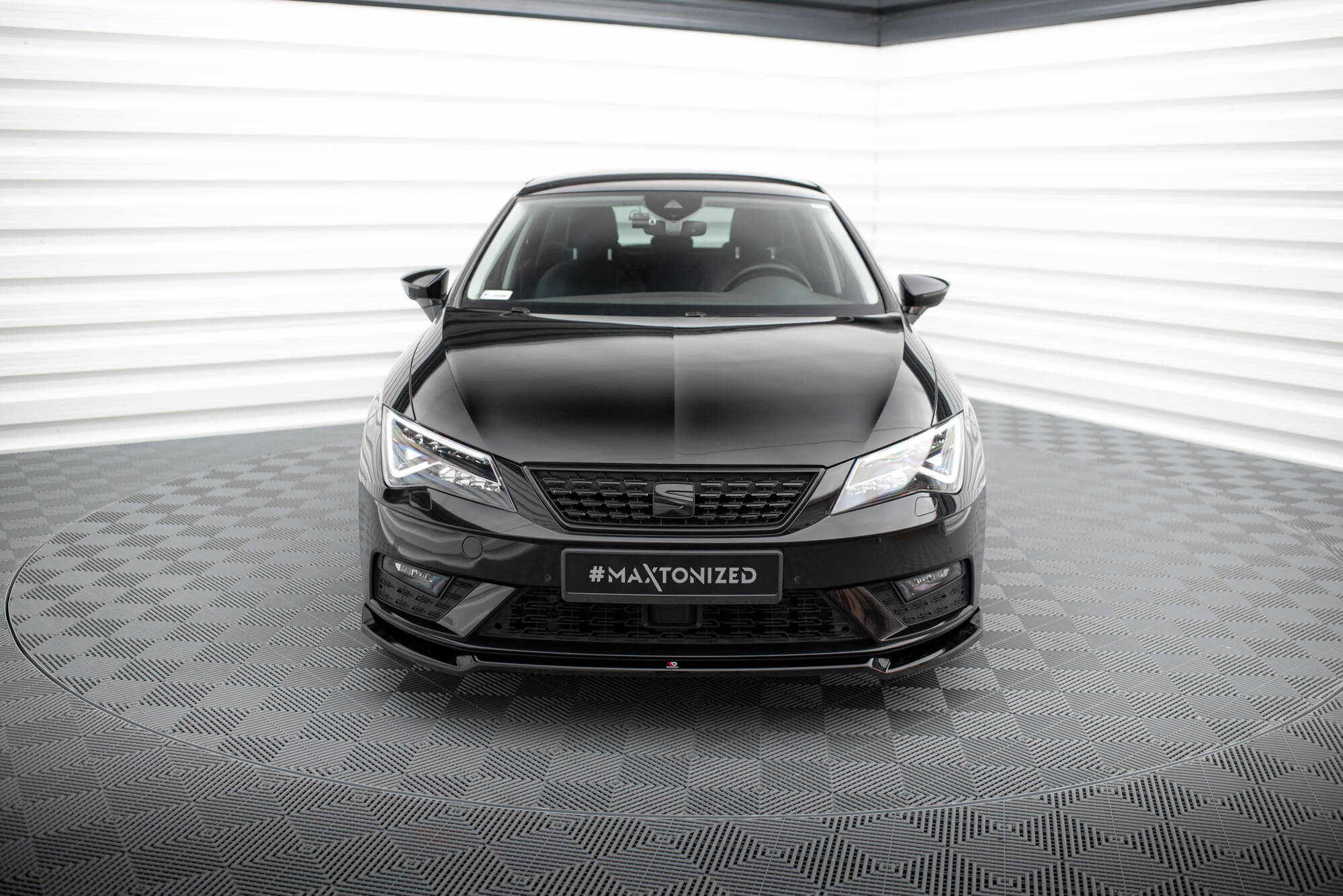Front Splitter V.2 Seat Leon Mk3 Facelift - Image 2