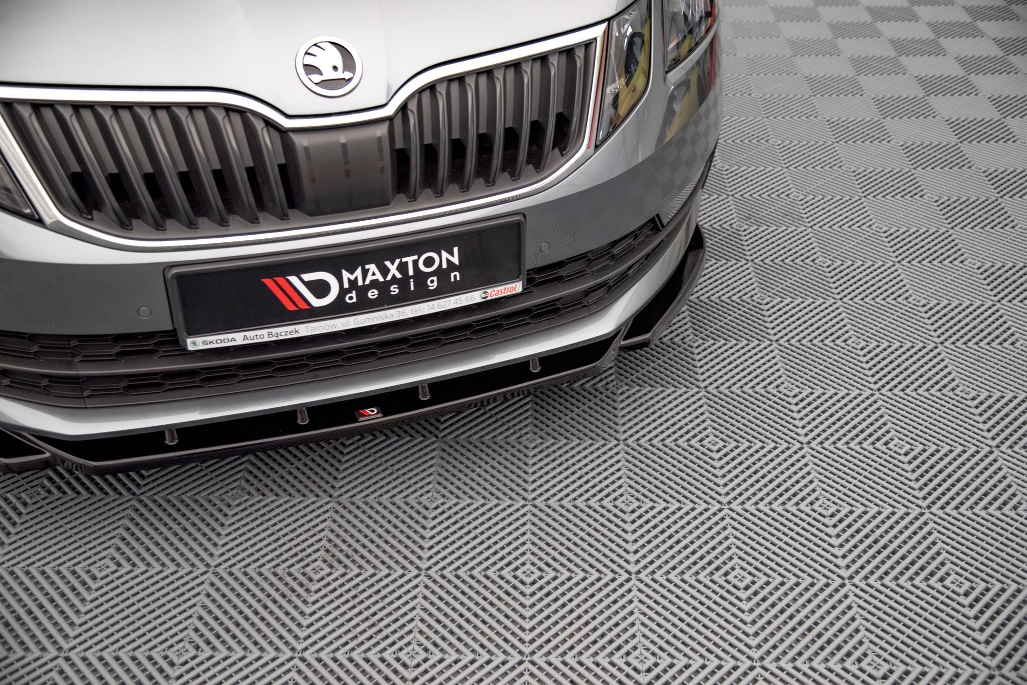 Front Splitter V.2 Skoda Octavia Mk3 Facelift - Image 2