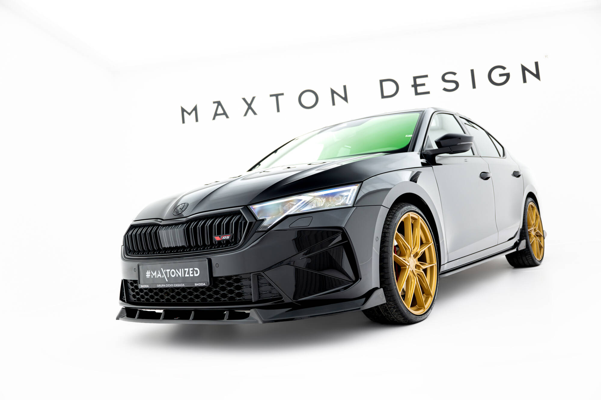 Front Splitter V.2 Skoda Octavia RS Liftback / Combi Mk4 Facelift - Image 3