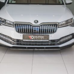 Front Splitter V.2 Skoda Superb Liftback / Combi Mk3 Facelift