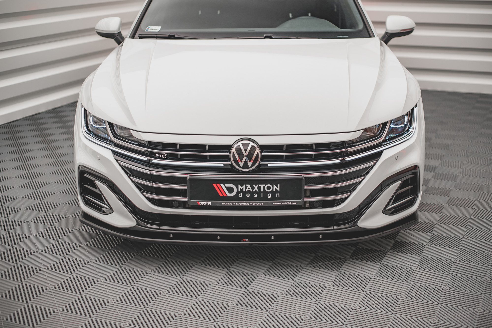 Front Splitter V.2 Volkswagen Arteon R-Line Facelift - Image 2