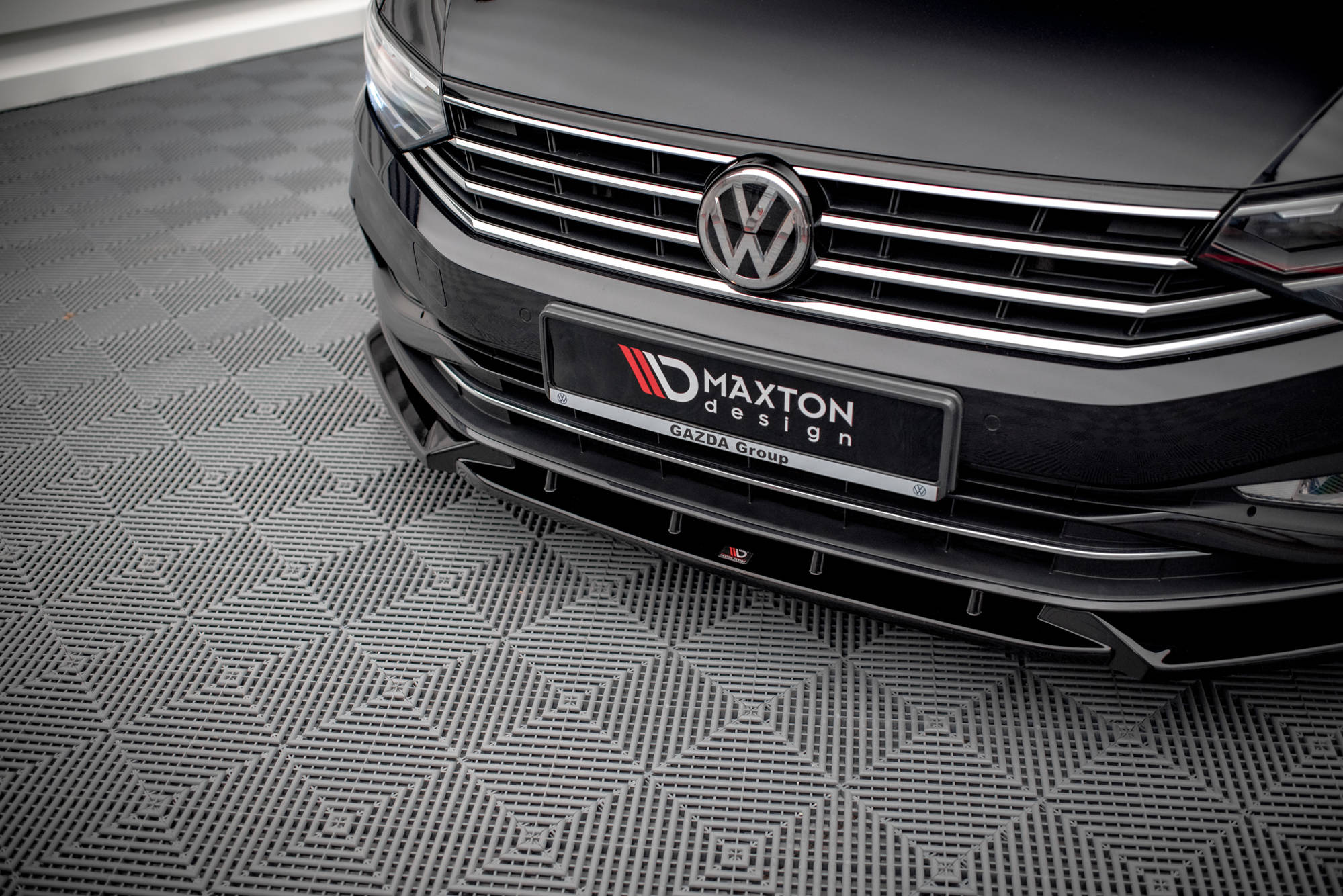 Front Splitter V.2 Volkswagen Passat B8 Facelift - Image 3