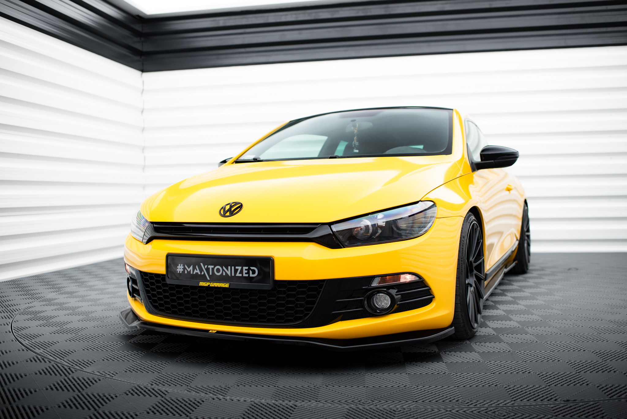 Front Splitter V.2 Volkswagen Scirocco Mk3