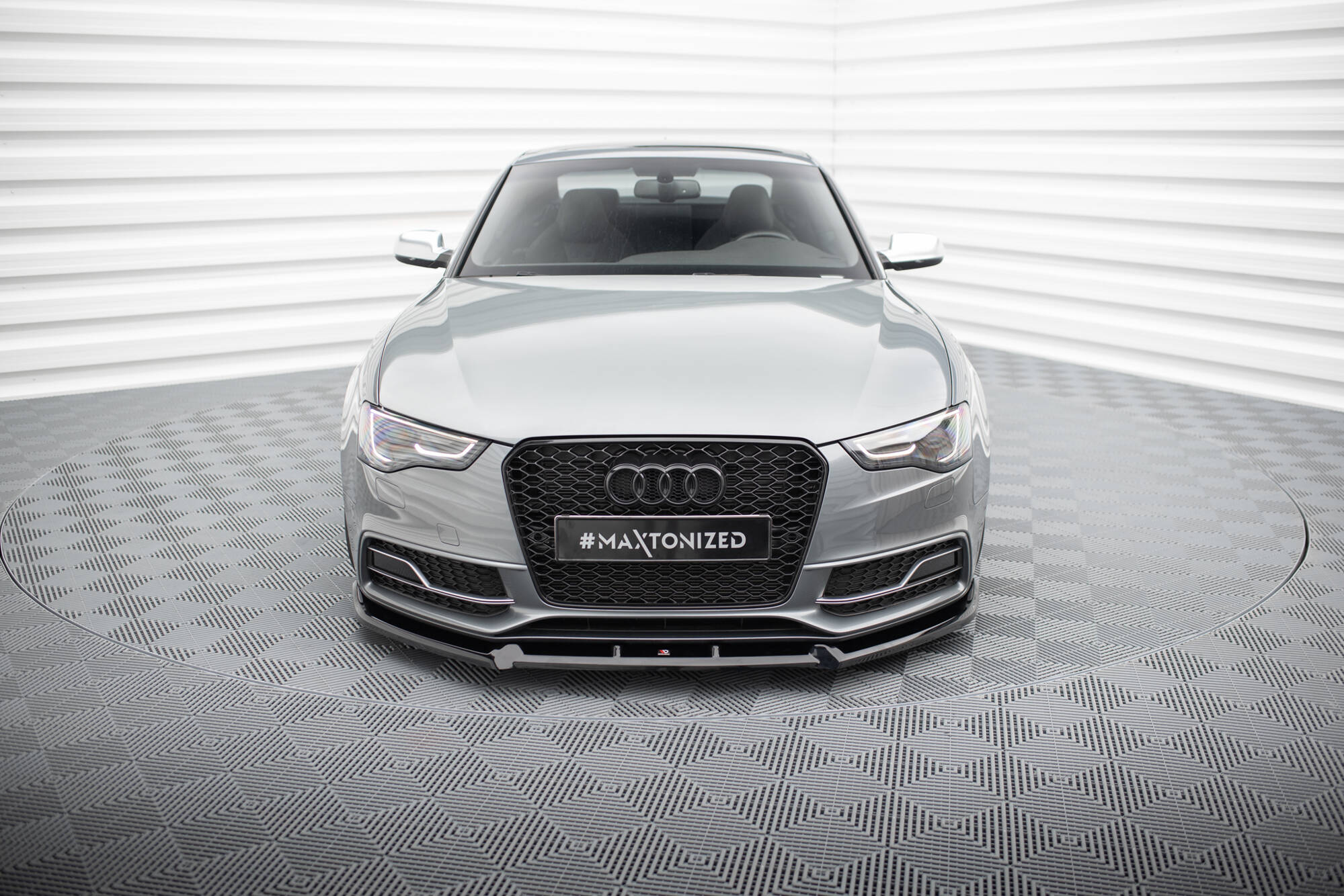 Front Splitter V.3 Audi S5 / A5 S-Line 8T Facelift - Image 2