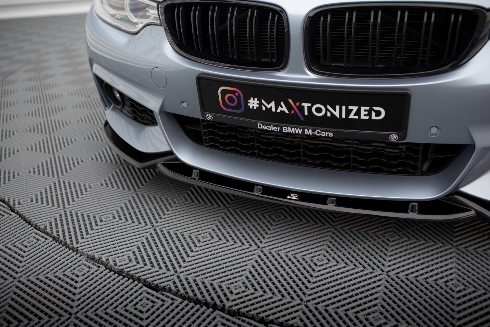 Front Splitter V.3 BMW 4 Coupe / Gran Coupe / Cabrio M-Pack F32 / F36 / F33 - Image 3