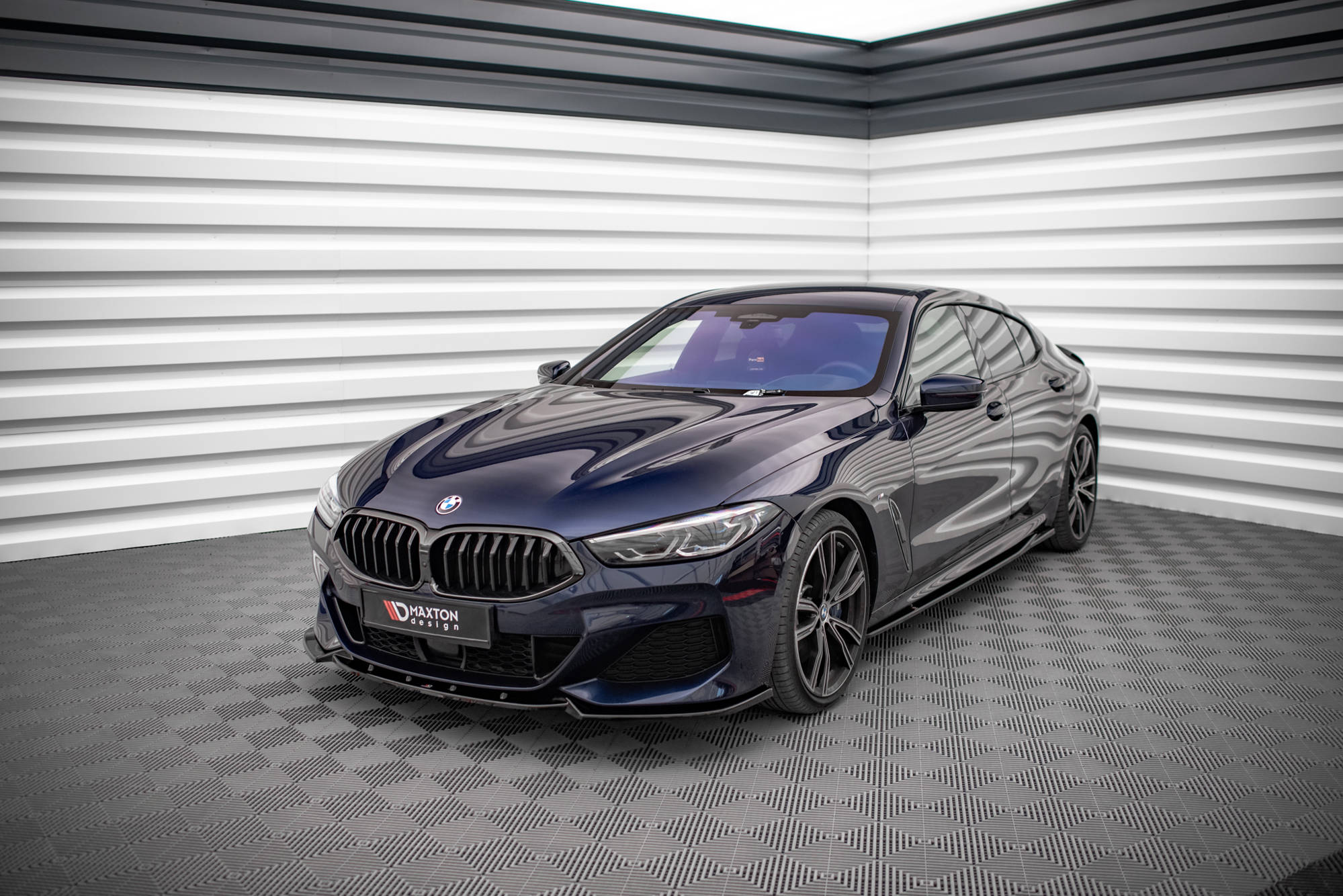 Front Splitter V.3 BMW 8 Coupe G15 / 8 Gran Coupe M-pack G16 - Image 2