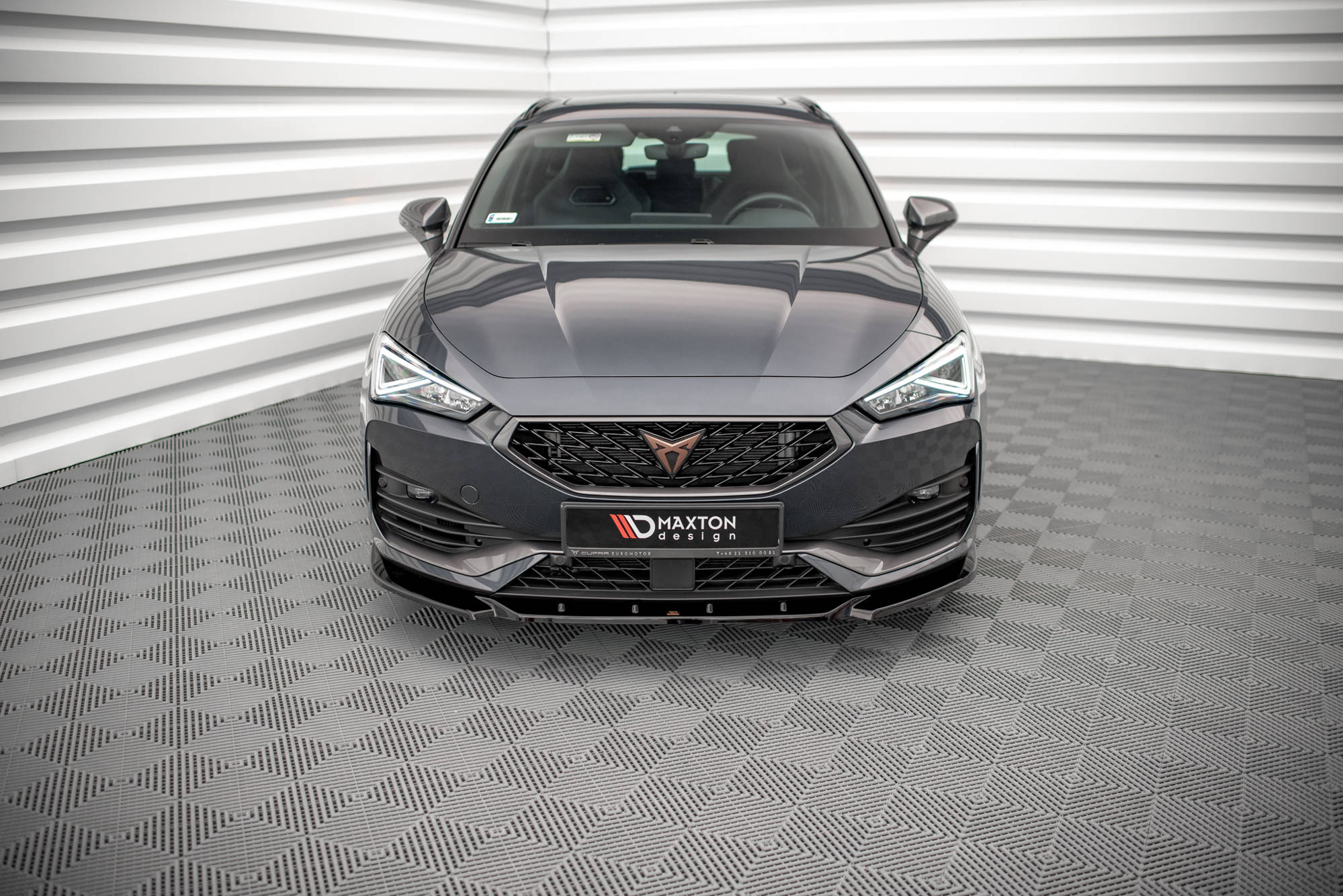 Front Splitter V.3 Cupra Leon Mk1 - Image 2