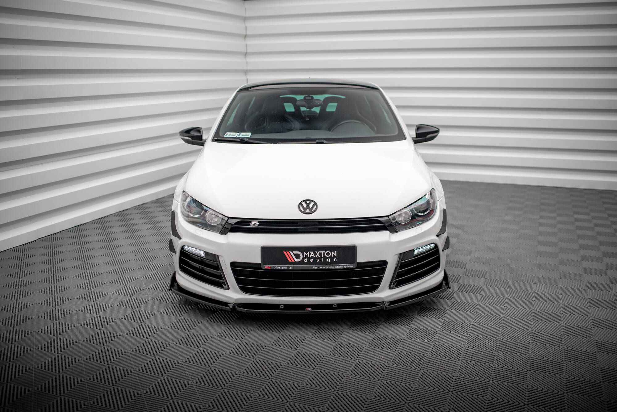 Front Splitter V.3 + Flaps Volkswagen Scirocco R Mk3 - Image 2