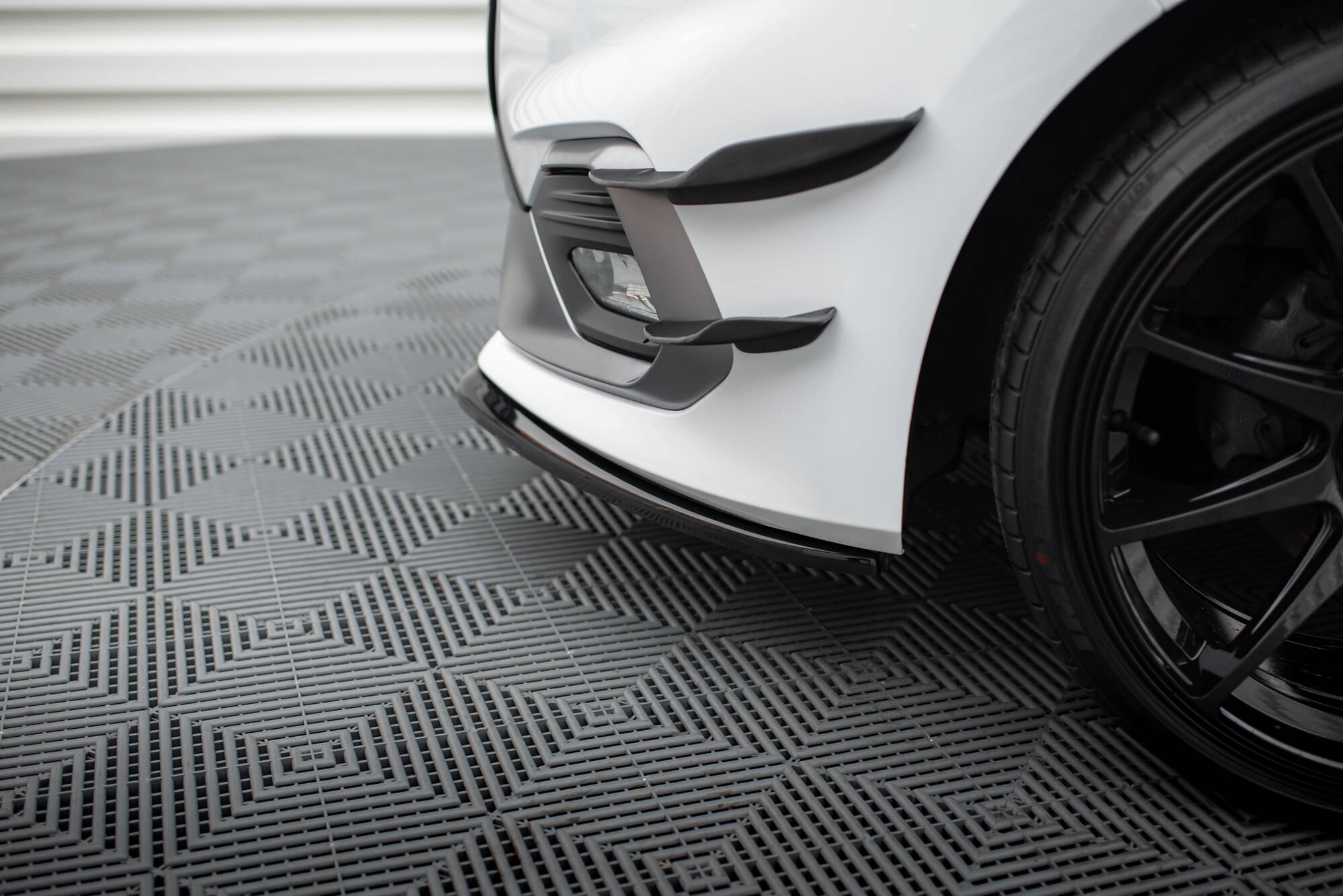 Front Splitter V.3 Ford Fiesta Mk8 ST / ST-Line - Image 5