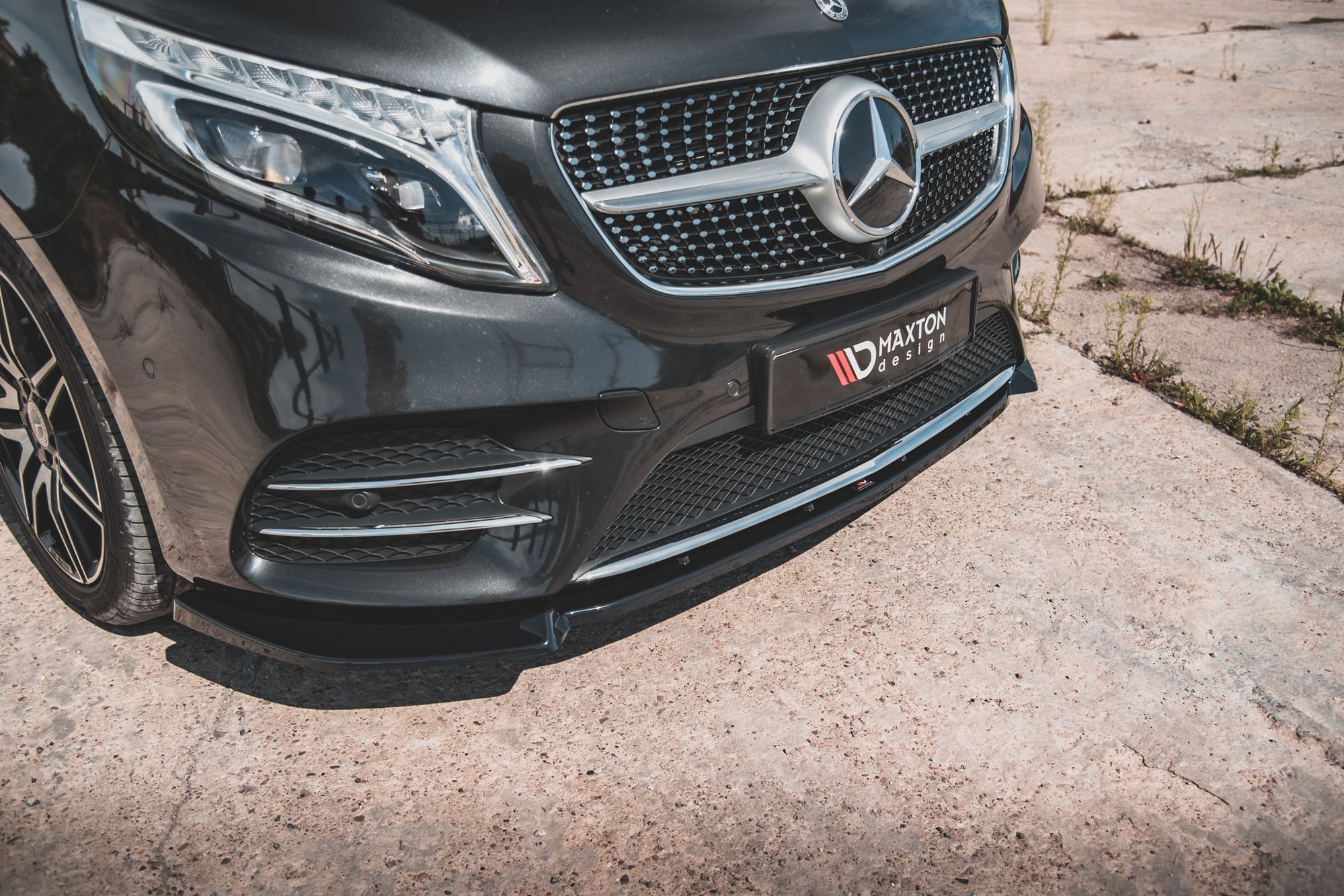 Front Splitter V.3 Mercedes-Benz V-Class AMG-Line W447 - Image 2