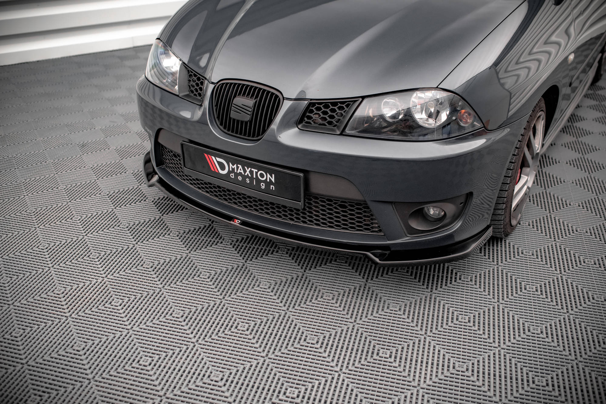 Front Splitter V.3 Seat Ibiza Cupra Mk3 - Image 3