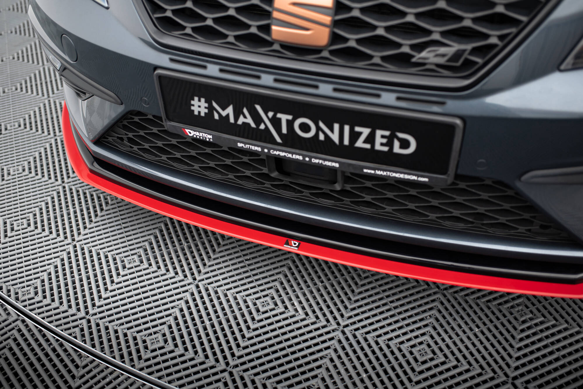Front Splitter V.3 Seat Leon Cupra / FR Mk3 FL - Image 3