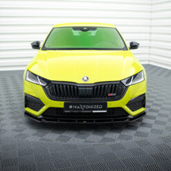 Alternative view of Front Splitter V.3 Skoda Octavia RS Mk4