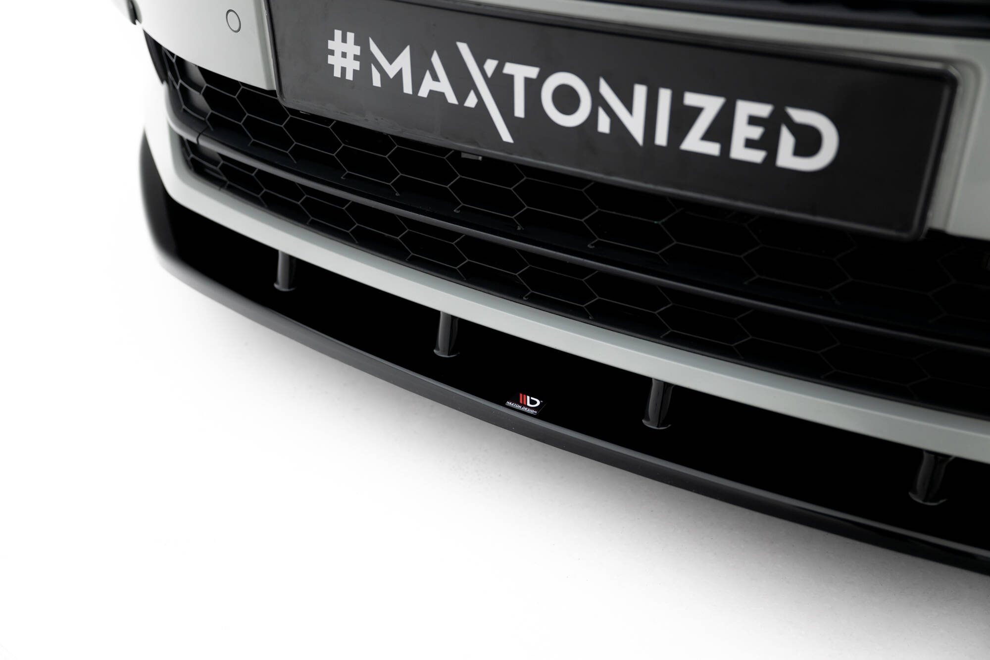 Front Splitter V.3 Skoda Superb Liftback / Combi Mk3 - Image 2