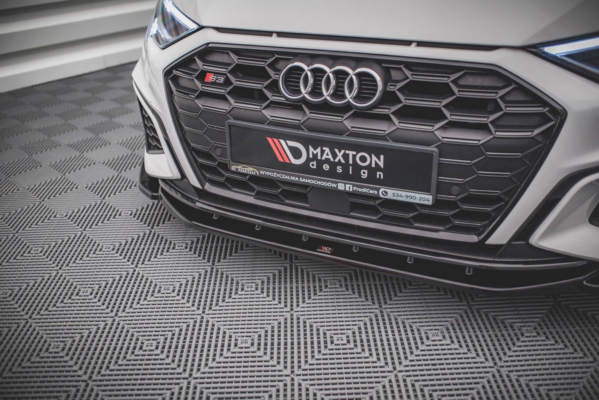 Front Splitter V.4 Audi S3 / A3 S-Line 8Y - Image 3