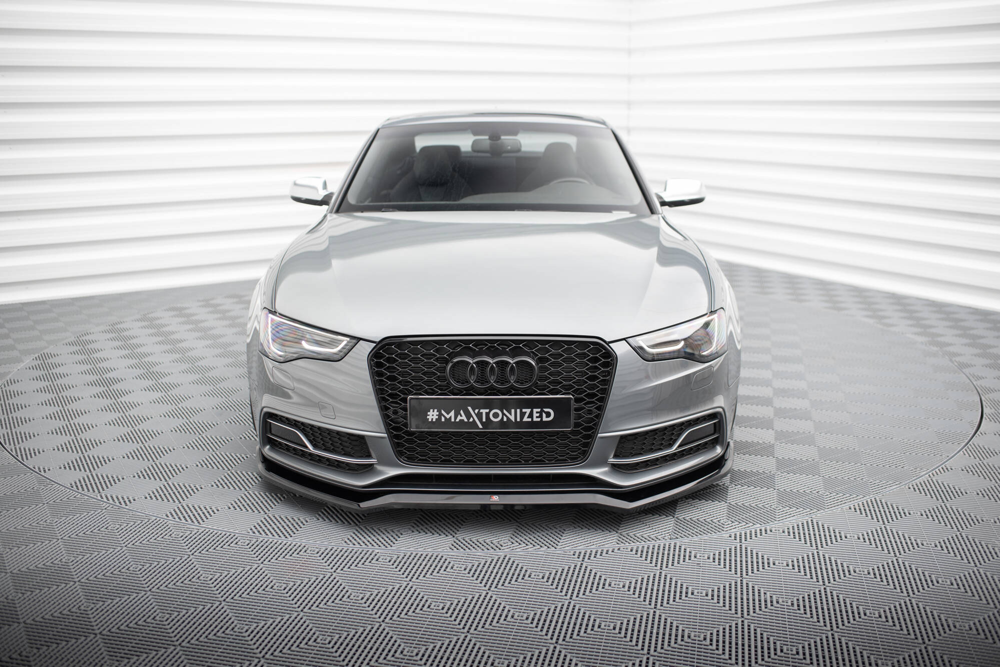 Front Splitter V.4 Audi S5 / A5 S-Line 8T Facelift - Image 2