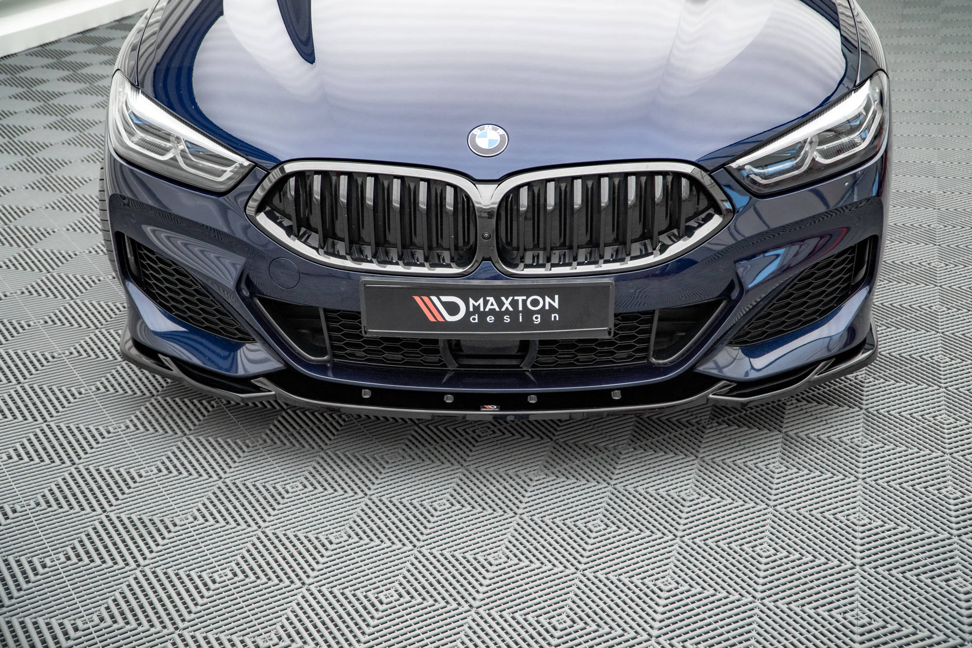 Front Splitter V.4 BMW 8 Coupe M-Pack G15 / 8 Gran Coupe M-Pack G16 - Image 2