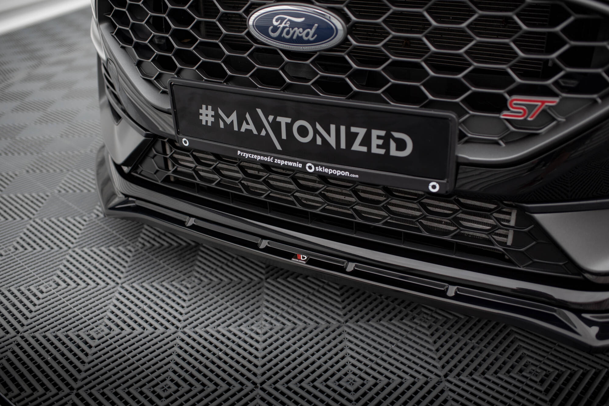 Front Splitter V.4 Ford Fiesta ST / ST-line Mk8 Facelift - Image 3