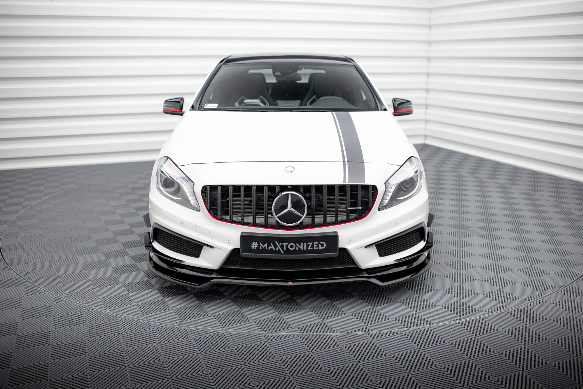 Front Splitter V.4 Mercedes-Benz A45 AMG W176 - Image 2