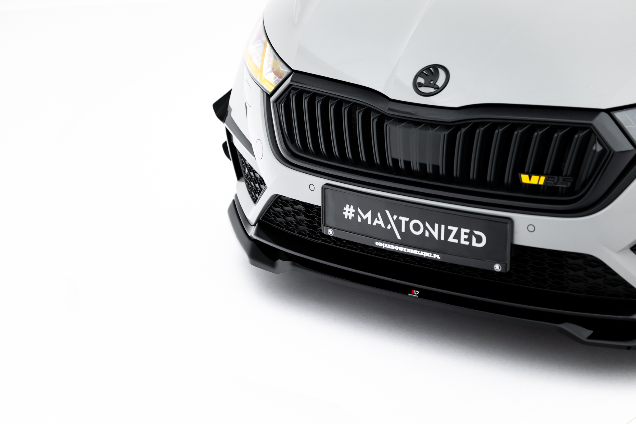 Front Splitter V.4 Skoda Octavia RS Mk4 - Image 6