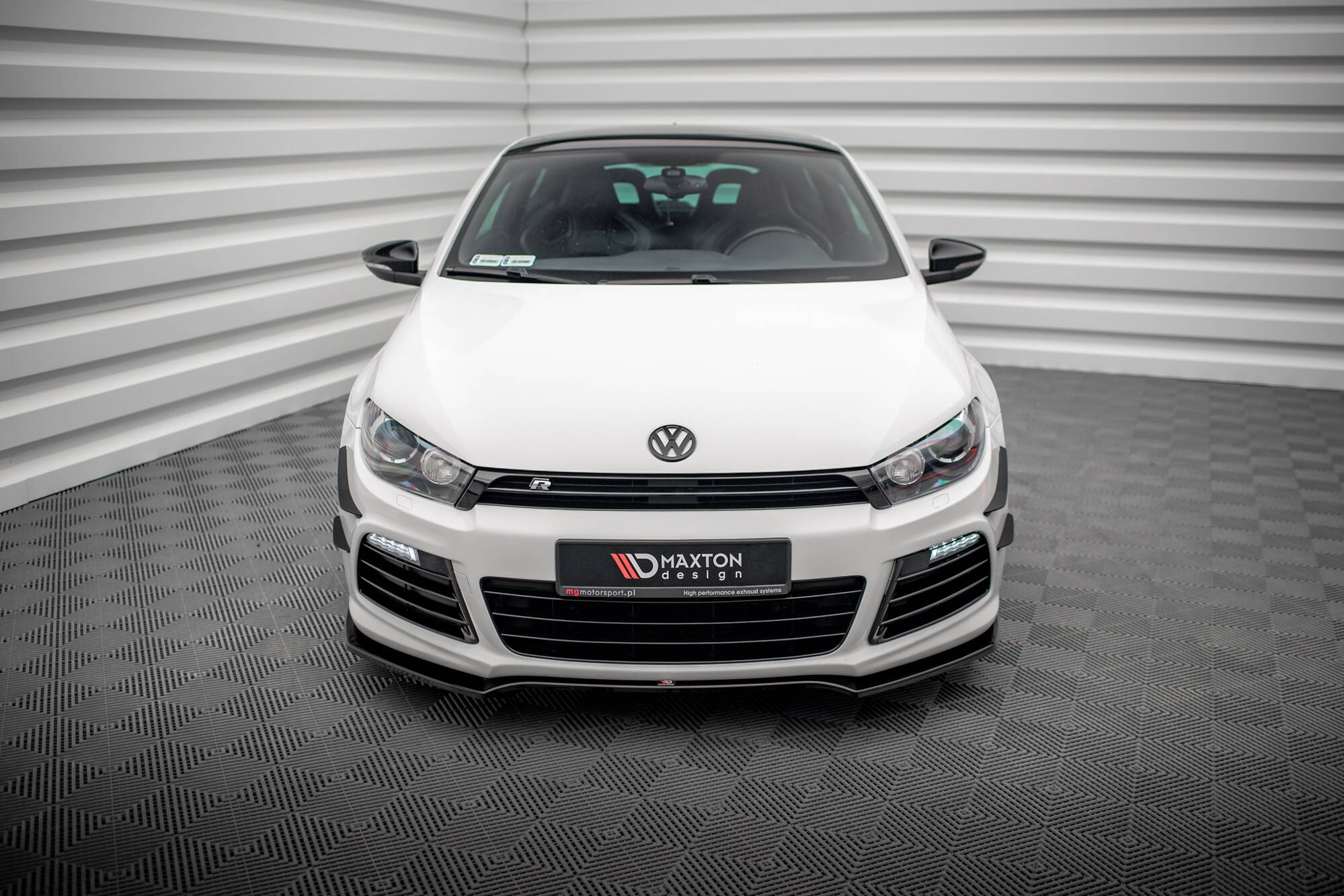 Front Splitter V.4 Volkswagen Scirocco R Mk3 - Image 3