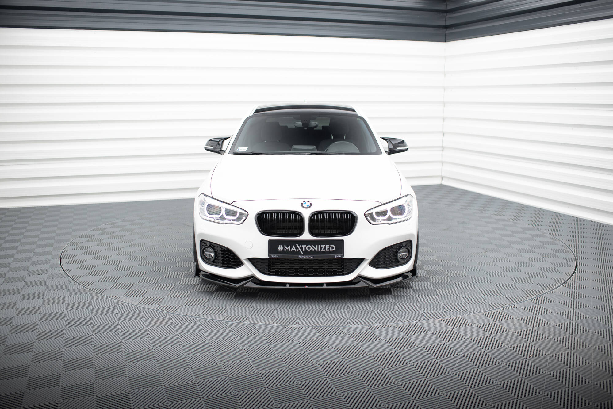 Front Splitter V.5 + Flaps BMW 1 M-Pack / M140i F20 Facelift - Image 2