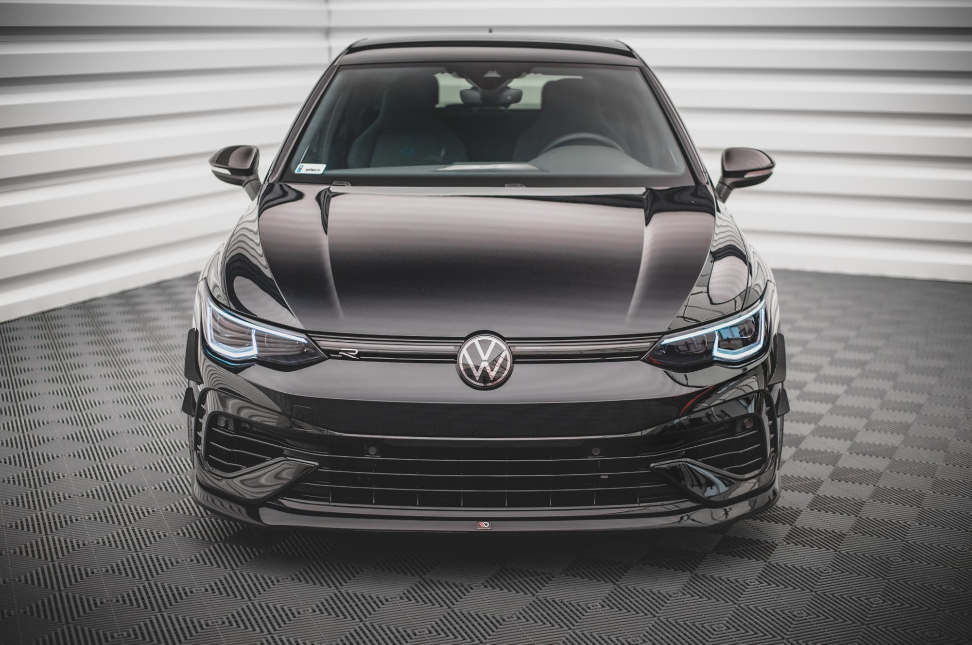 Front Splitter V.5 Volkswagen Golf R Mk8 - Image 2