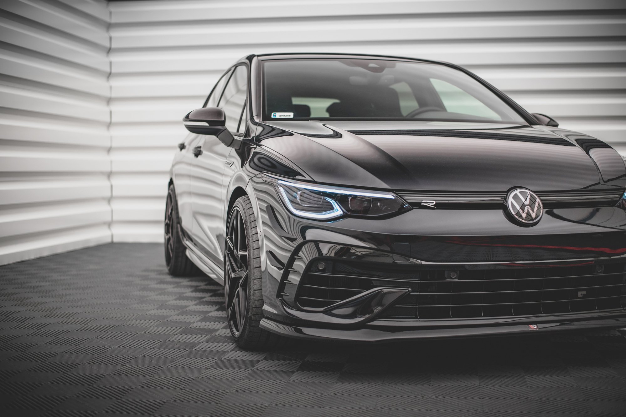 Front Splitter V.5 Volkswagen Golf R Mk8 - Image 3