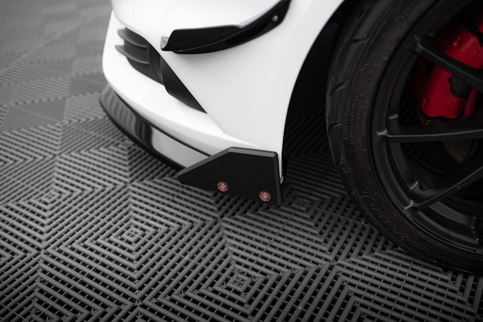 Front Splitter V.6 + Flaps Ford Fiesta ST Mk7 Facelift - Image 5