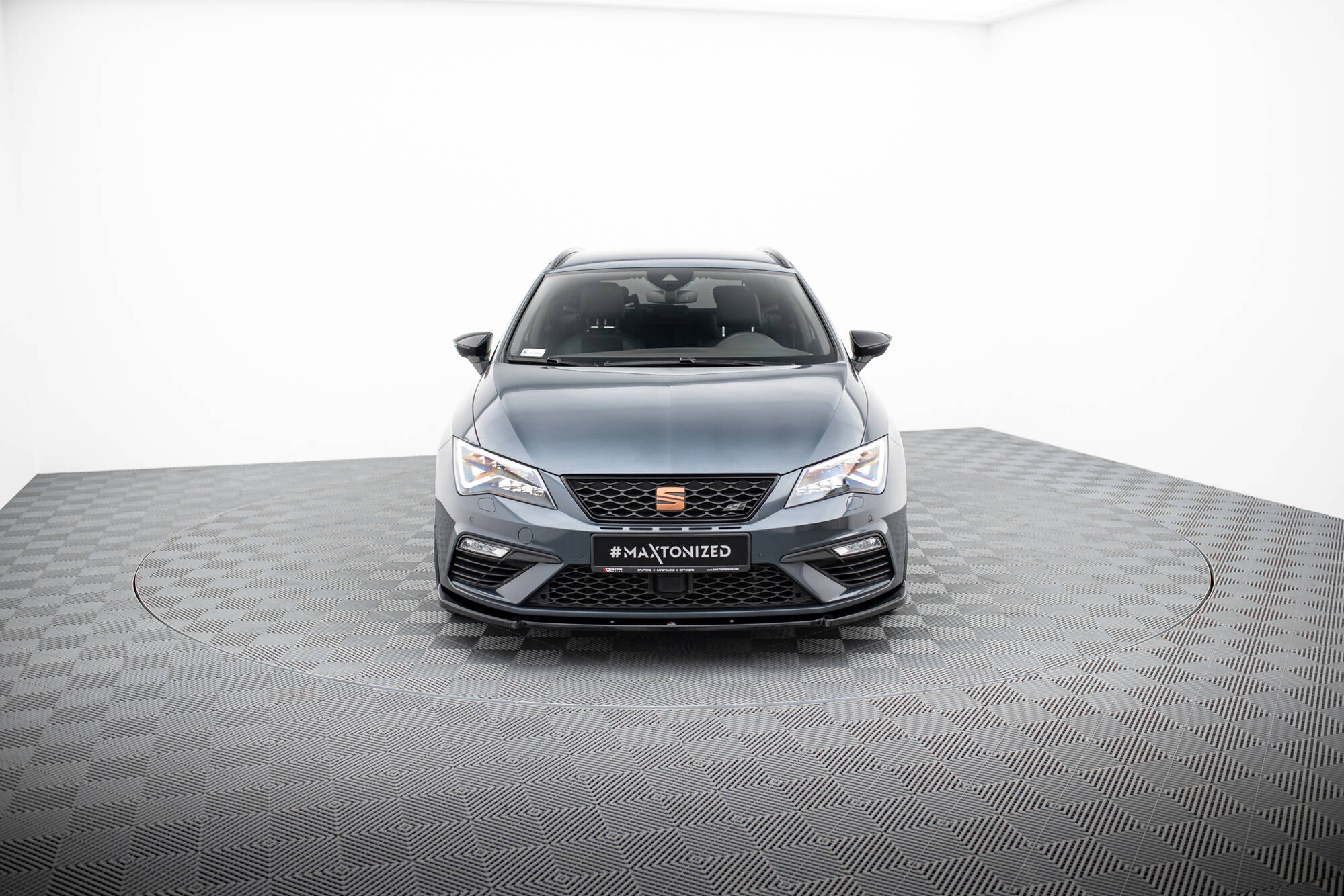 Front Splitter V.6 Seat Leon Cupra / FR Mk3 FL - Image 2