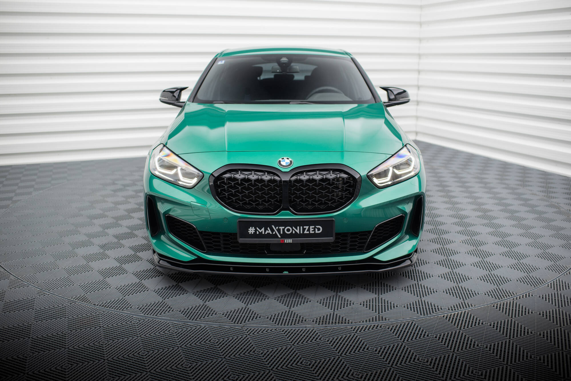 Front Splitter V.9 BMW M135i F40 - Image 2