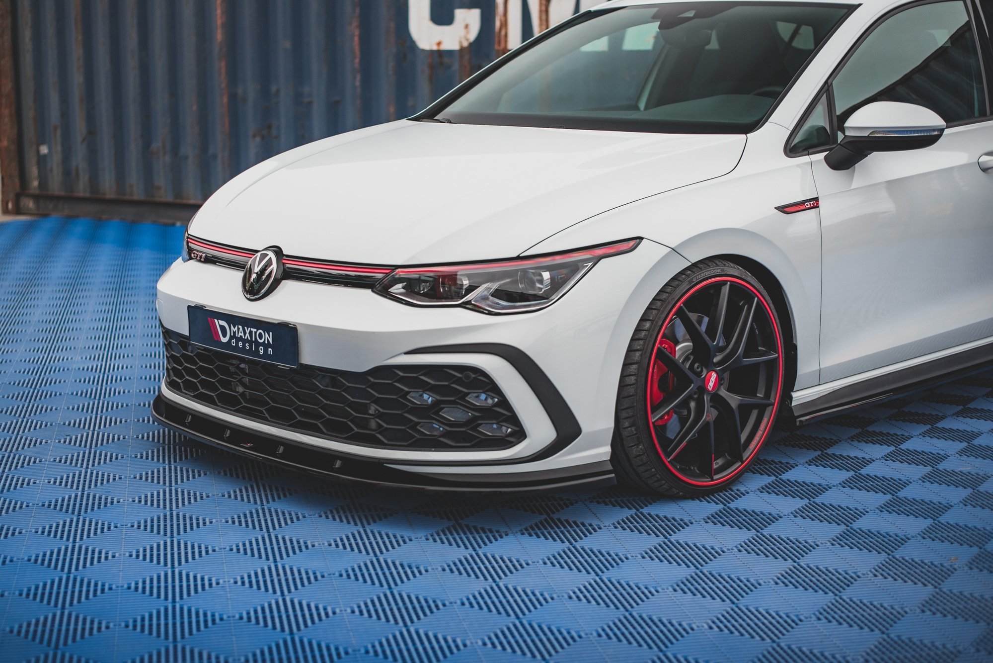 Front Splitter Volkswagen Golf GTI / GTE / GTD / R-Line Mk8 - Image 5