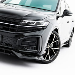 Alternative view of Front Splitter Volkswagen Touareg R-Line Mk3 Facelift