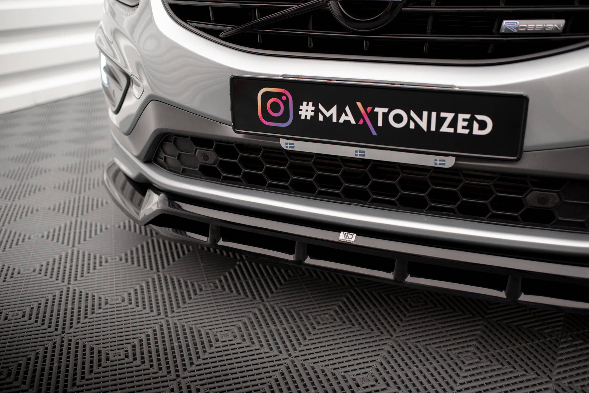 Front Splitter Volvo XC60 R-Design Mk1 Facelift - Image 3