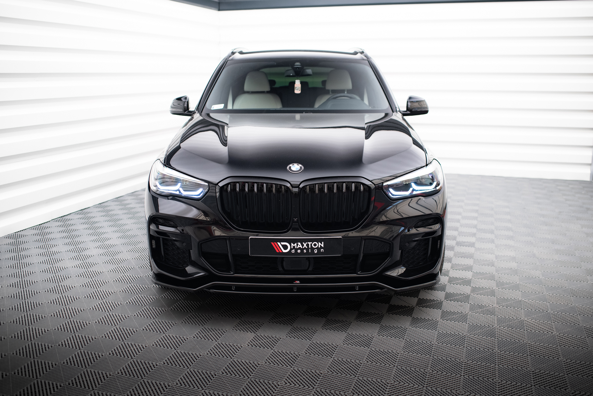 Front Splitter for BMW X5 G05 M-pack - Image 2