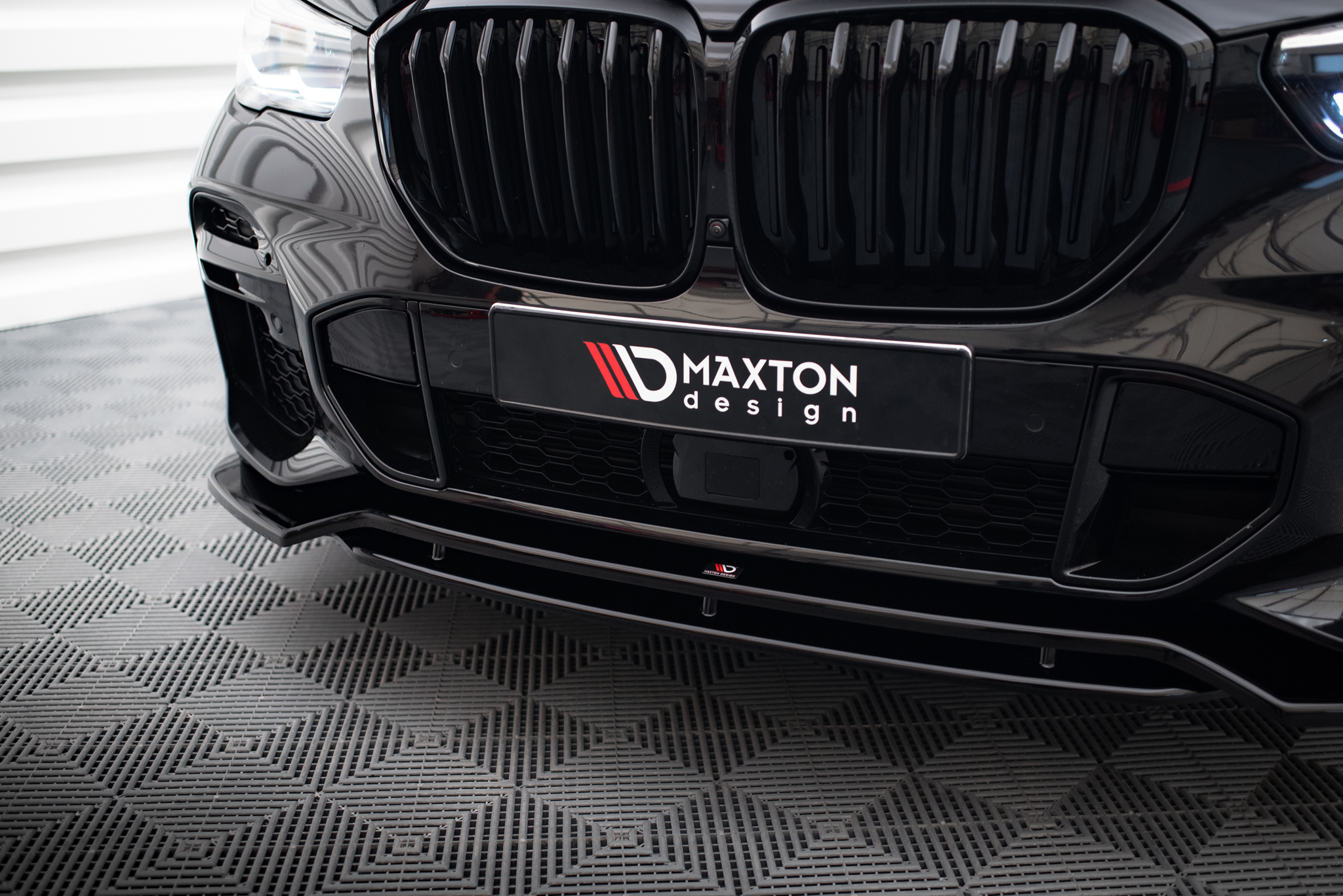 Front Splitter for BMW X5 G05 M-pack - Image 3