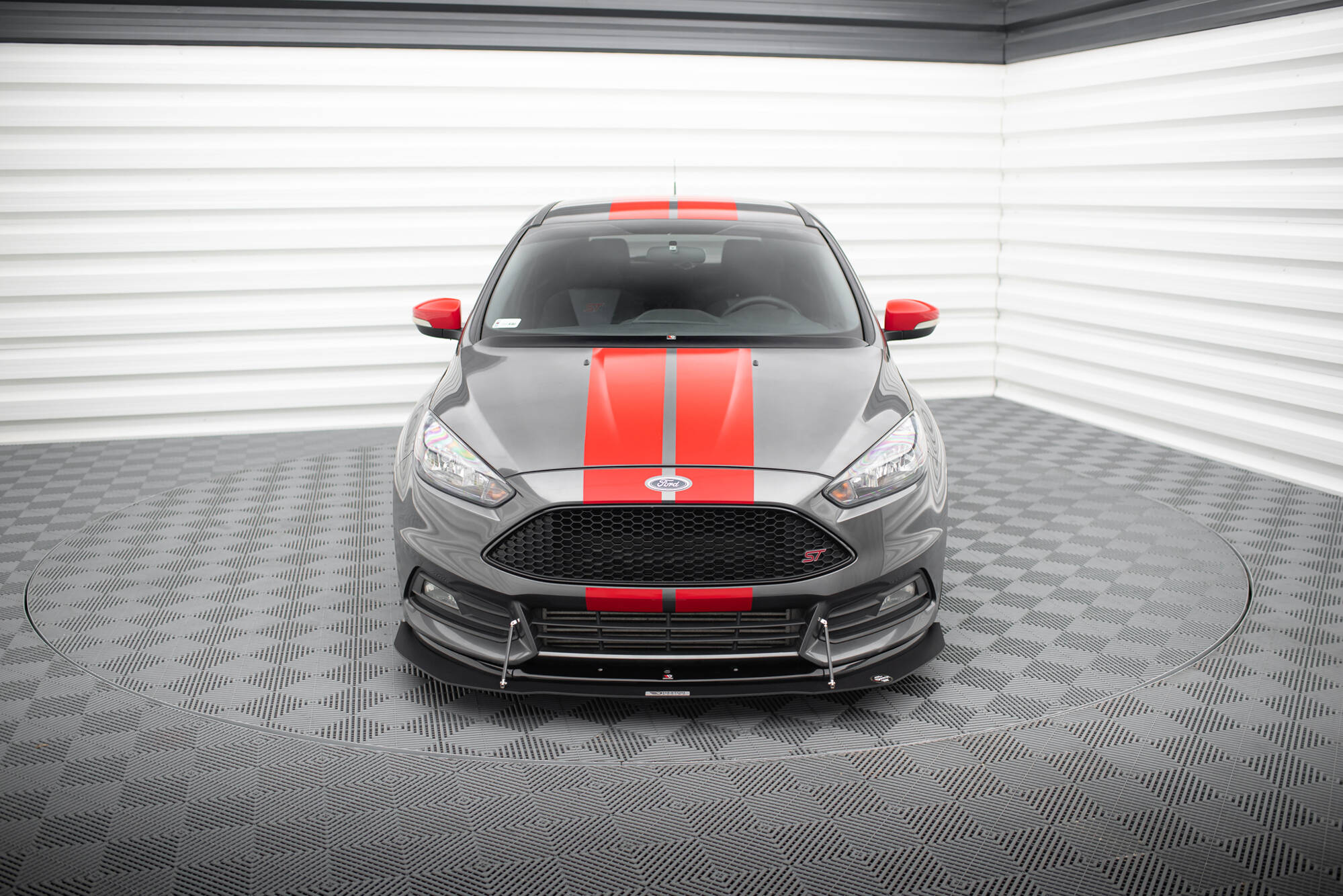 Hybrid Front Splitter V.1 Ford Focus ST Mk3 FL - Image 2