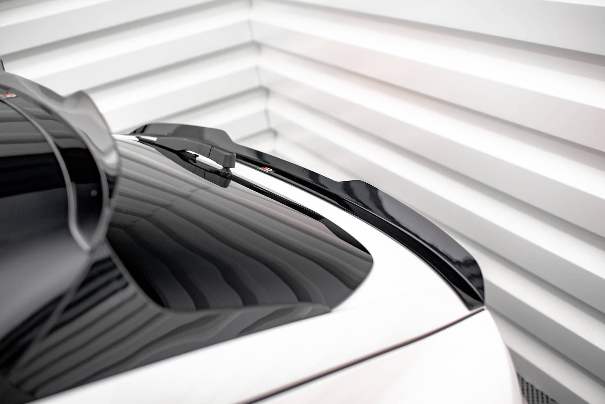 Lower Spoiler Cap Ford Mustang Mach-E Mk1 - Image 3