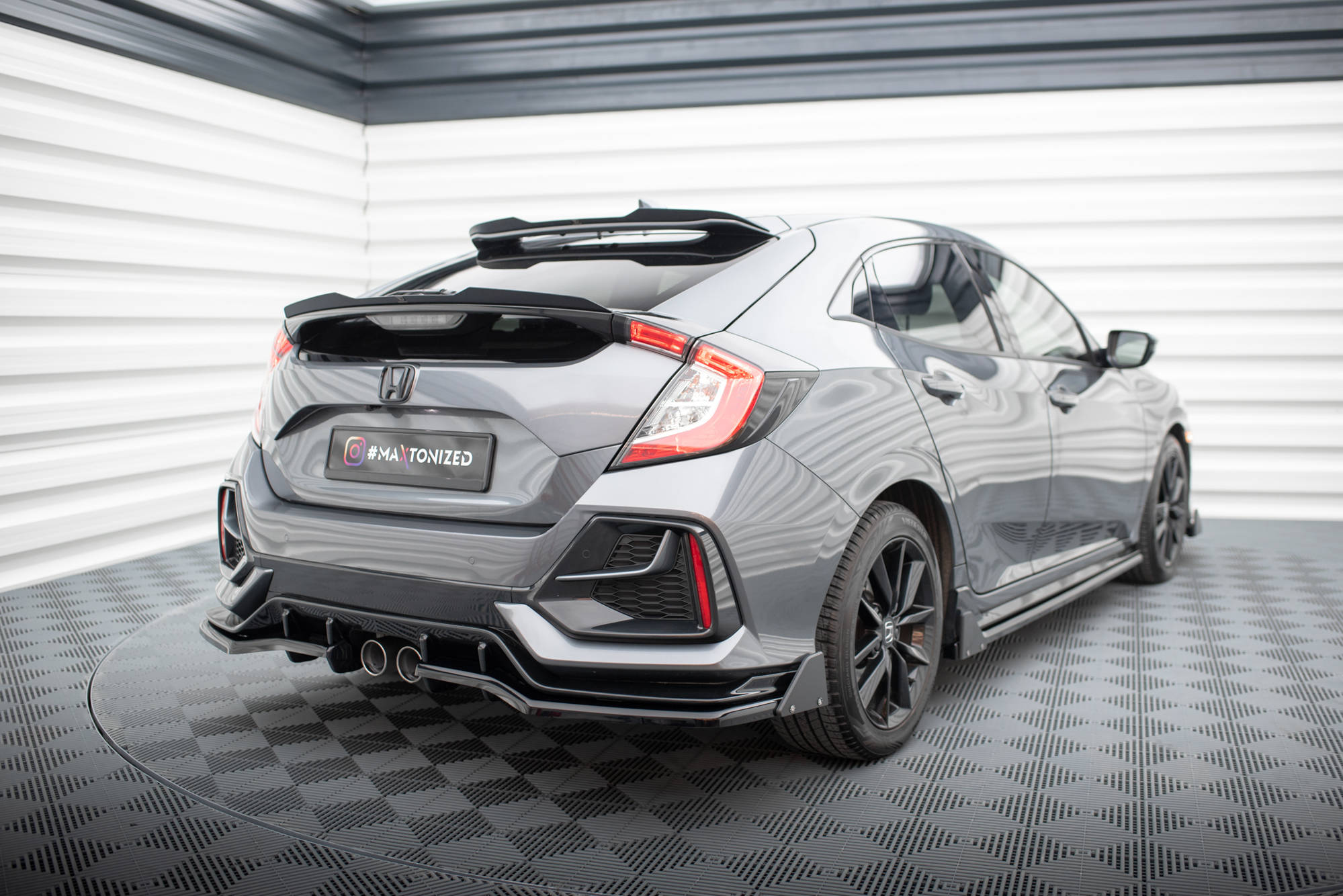 Lower Spoiler Cap Honda Civic Sport Mk 10 - Image 4
