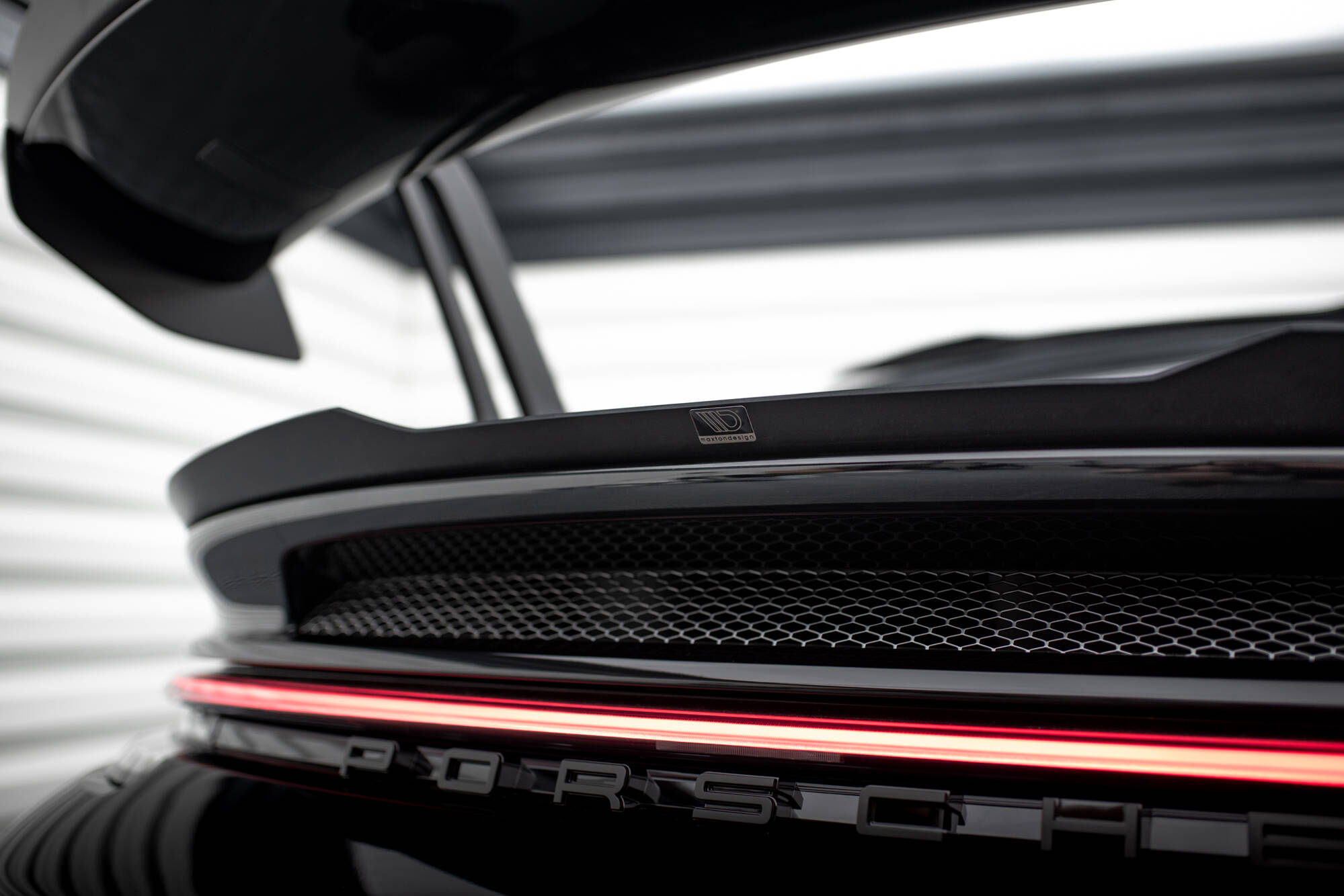 Lower Spoiler Cap Porsche 911 992 GT3 - Image 2