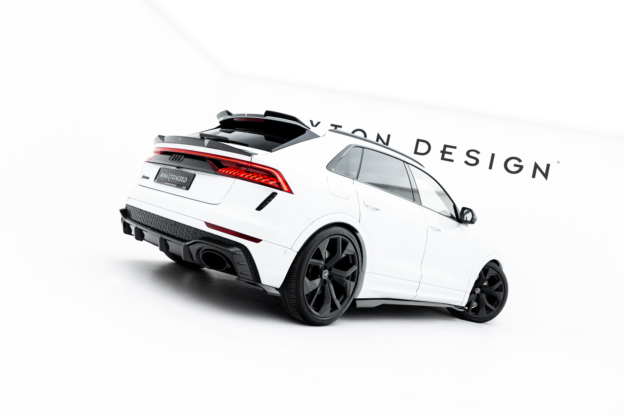 Prepreg Carbon Fiber Rear Diffuser Audi RSQ8 Mk1 - Image 6